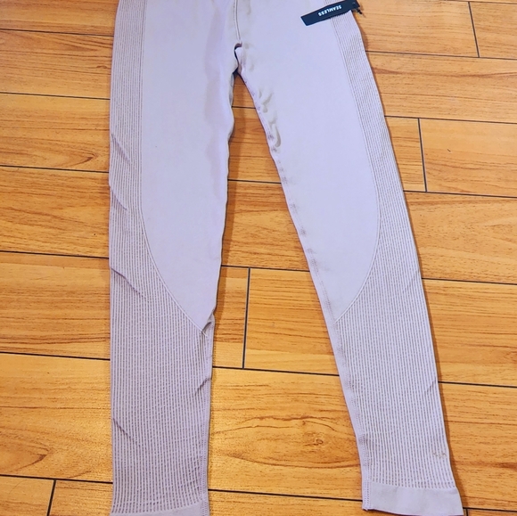 Forever 21 Active Seamless Leggings - Picture 4 of 7